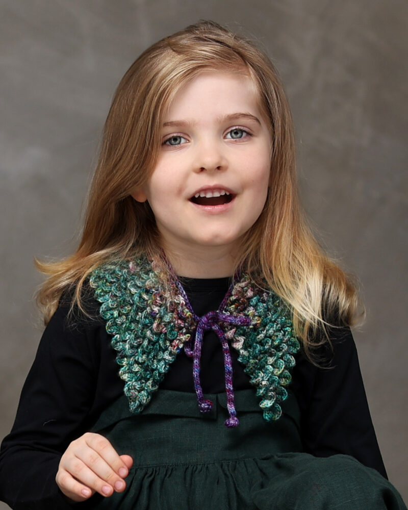 Crochet collar Peacock - Image 2